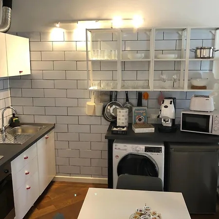 Siandri House Apartman *